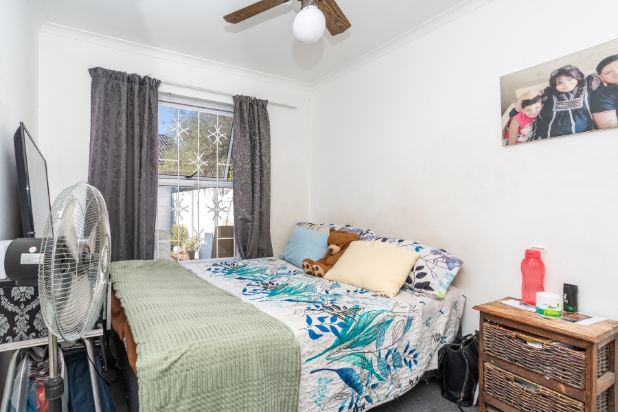 2 Bedroom Property for Sale in Thornton Western Cape